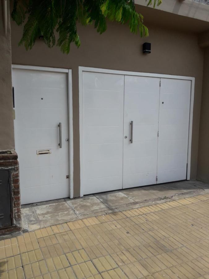 La Biblioteca Apartment Olavarría Екстериор снимка